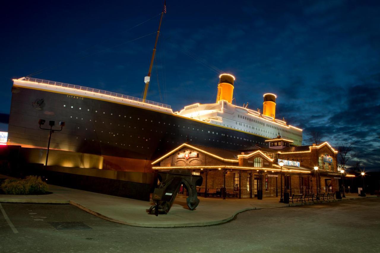 Breathtaking View, Hot Tub, 1089 Of Free Attraction Tickets For Each Paid Day, Dollywood And More! Sevierville Exterior foto